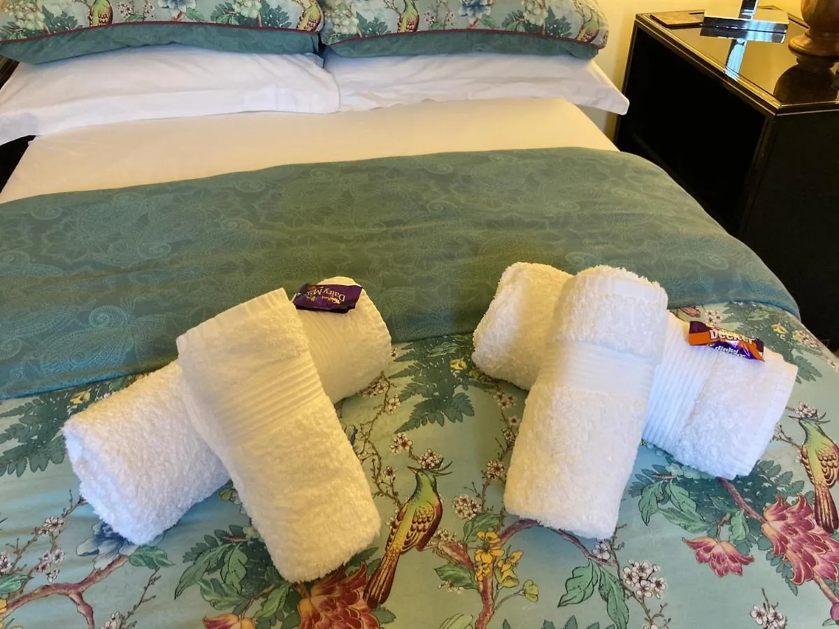 Mountroyal Victorian Studio Self Catering Apartment 3 Μπέλφαστ