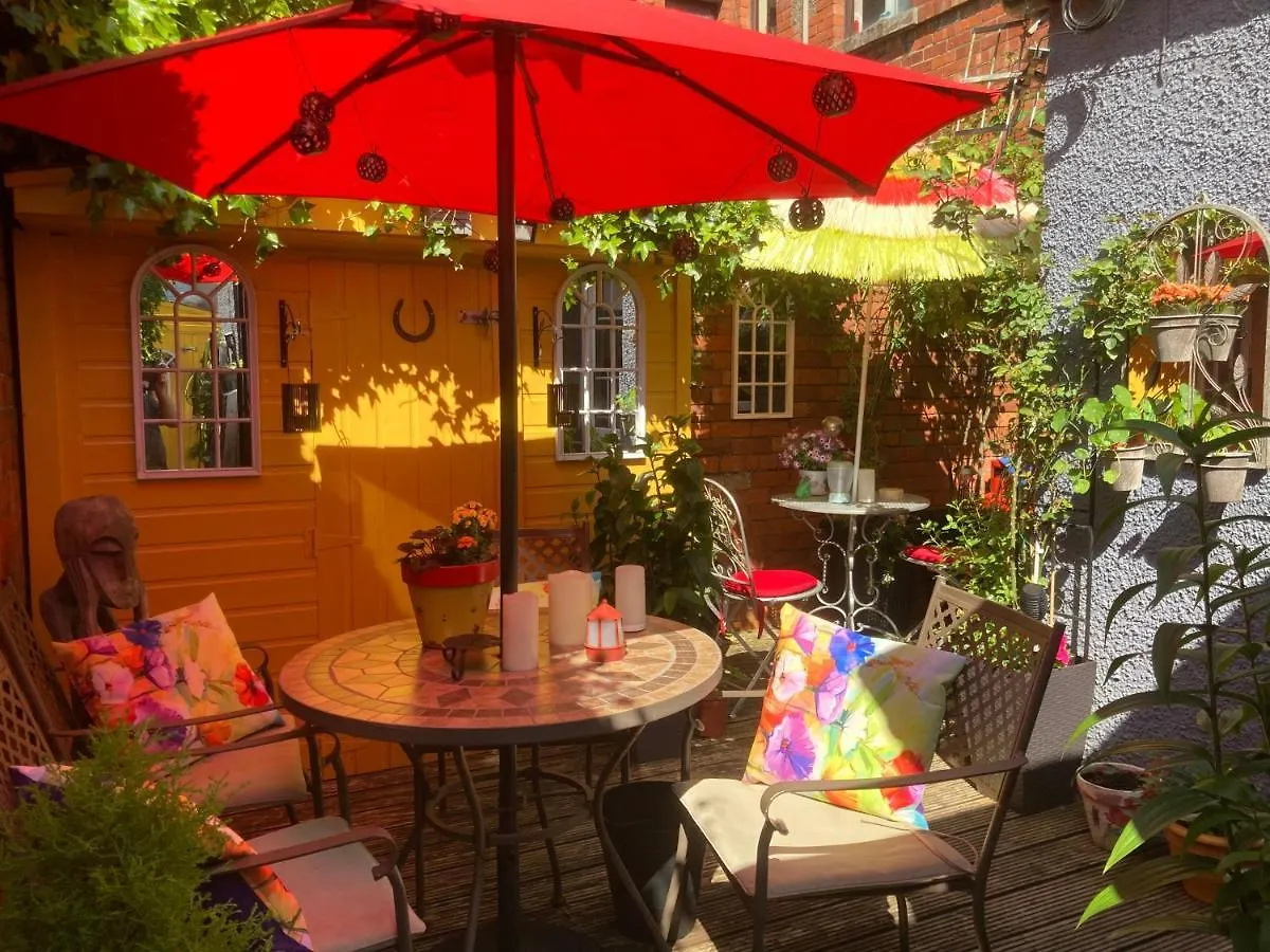 Mountroyal Victorian Studio Self Catering Apartment 3 Belfast